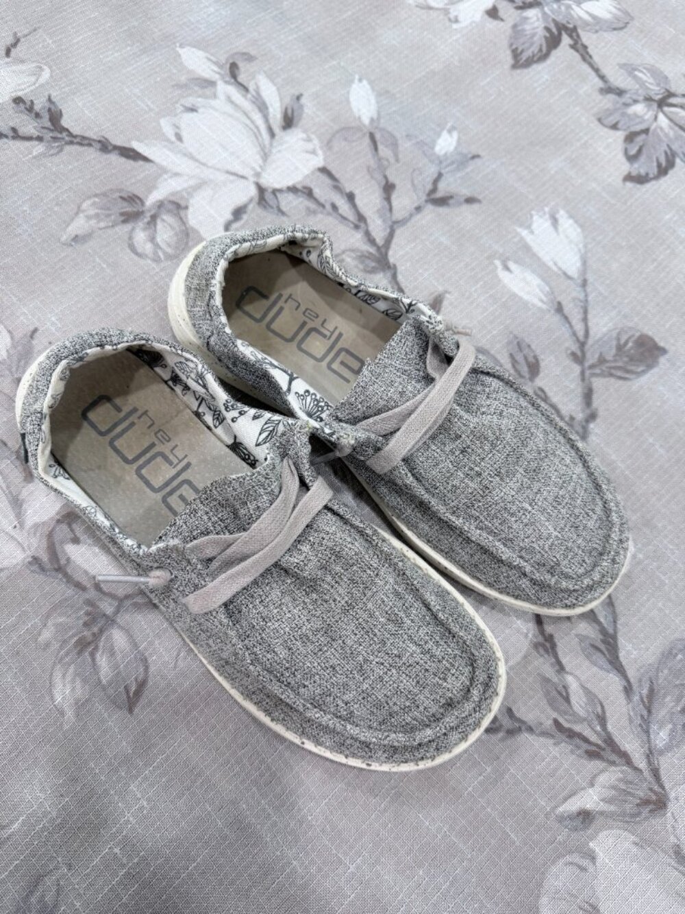 Hey Dude Wendy Linen Iron Gray Slip On Loafers Women’s US 6 EU 37 Lightweight